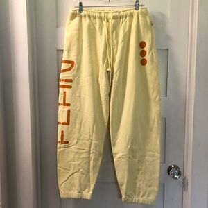 NEW Flan Labs JOURNEY LOGO SWEATPANTS CREAM Mens L 100% organic cotton New Tags